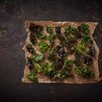 Mandarynkowe chipsy jarmużowe Mandarynkowe chipsy jarmużowe